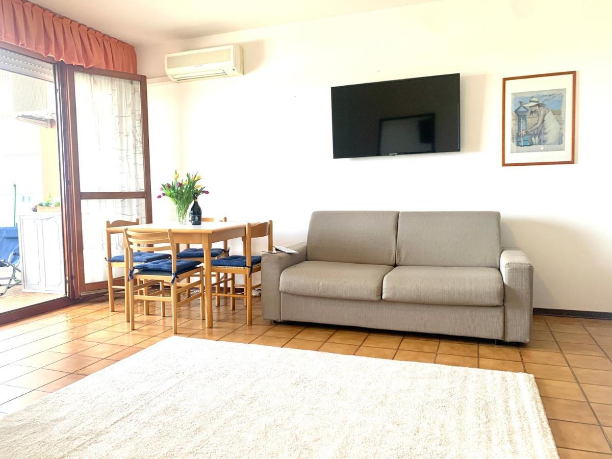 Marina Bay View Apartment Bevazzana Exterior photo